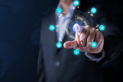 Governança digital eleva a transparência na administração pública brasileira ao transformar dados em decisões assertivas — análise ressaltada por Kelsem Ricardo Rios Lima.