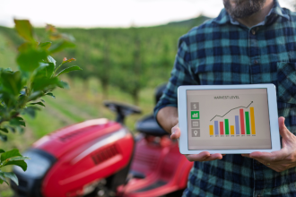 Os desafios climáticos exigem adaptação agrícola inteligente para garantir produção mais resiliente e sustentável. Alfredo Moreira Filho destaca estratégias voltadas à eficiência no campo.